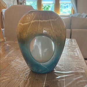 Elegant Blue and Brown Vase
